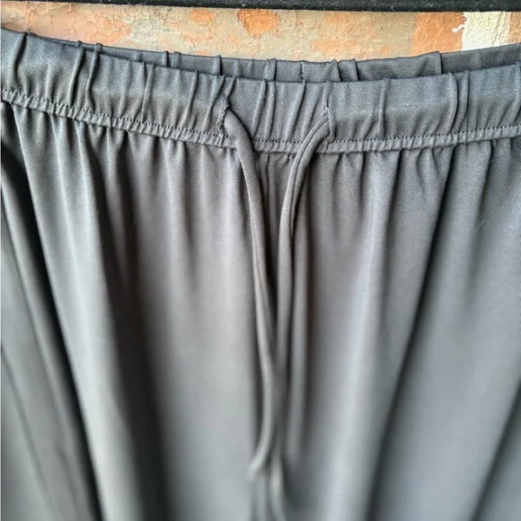 Halara Elastic Waistband Drawstring Pocket Palazzo Flowy Wide Leg Pants XL NWT - Picture 6 of 16